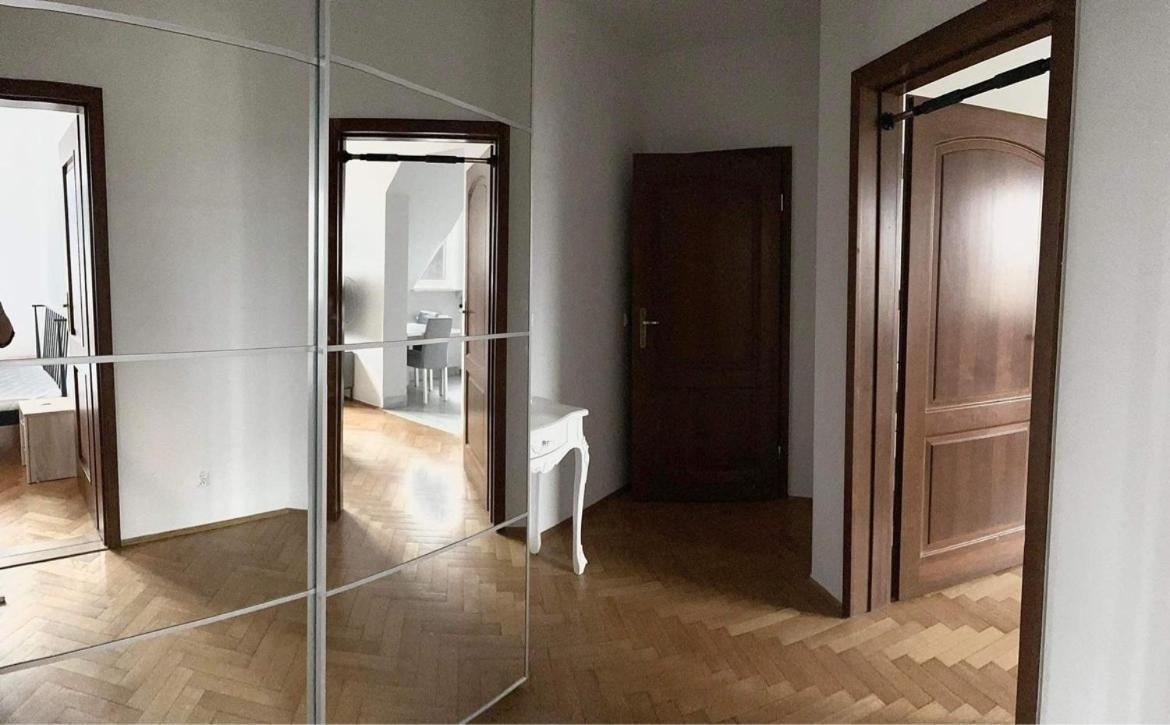 Apartamenty Centrum Августув Экстерьер фото
